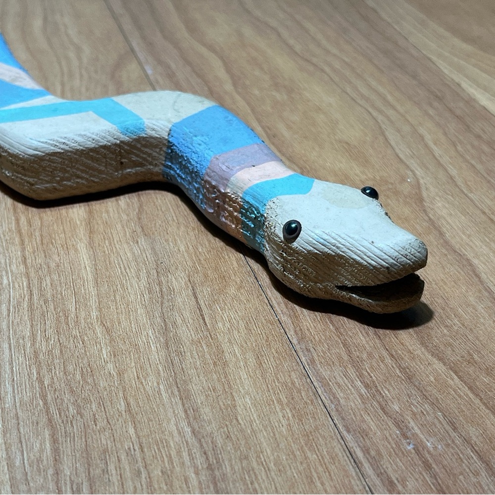 Wooden Folk Art Snake, Southwest Decoration, vintage 90’s - Picture 7 of 15